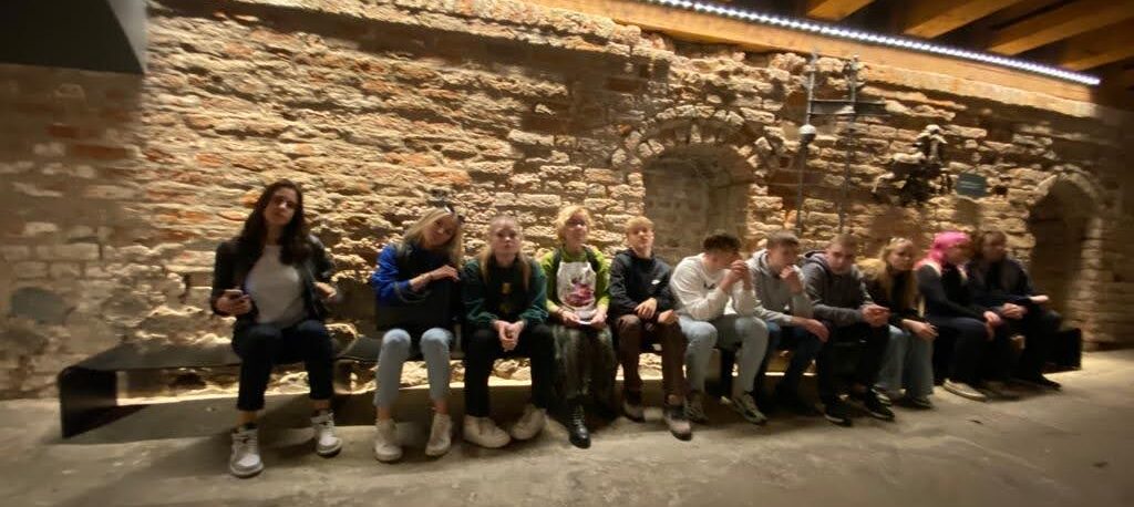 Sudraba kolekcija pārsteidz 9.a1 klasi