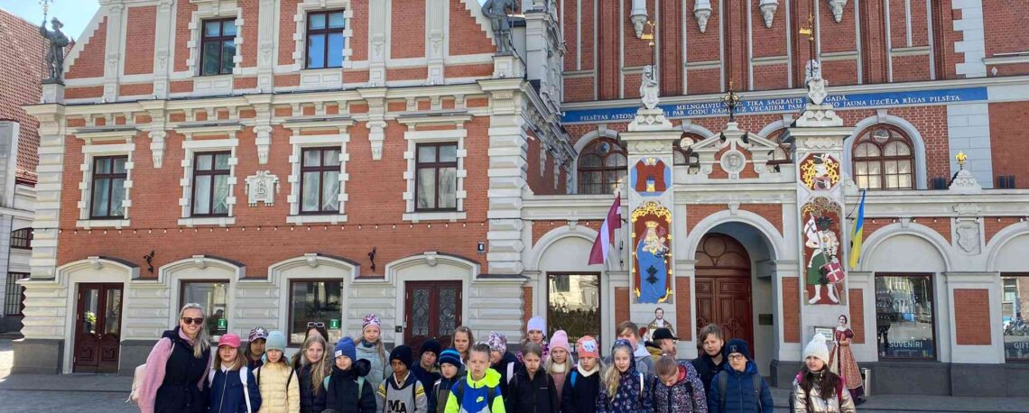 Iepazīstot Melngalvju namu un Vecrīgu